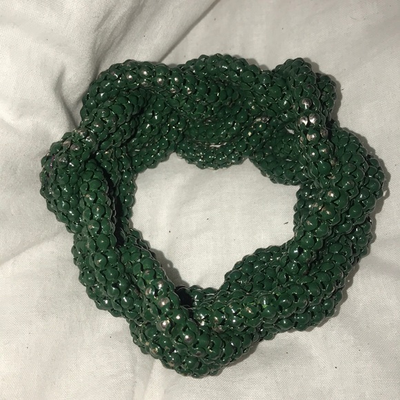 Accessories - Picture 2 of 2